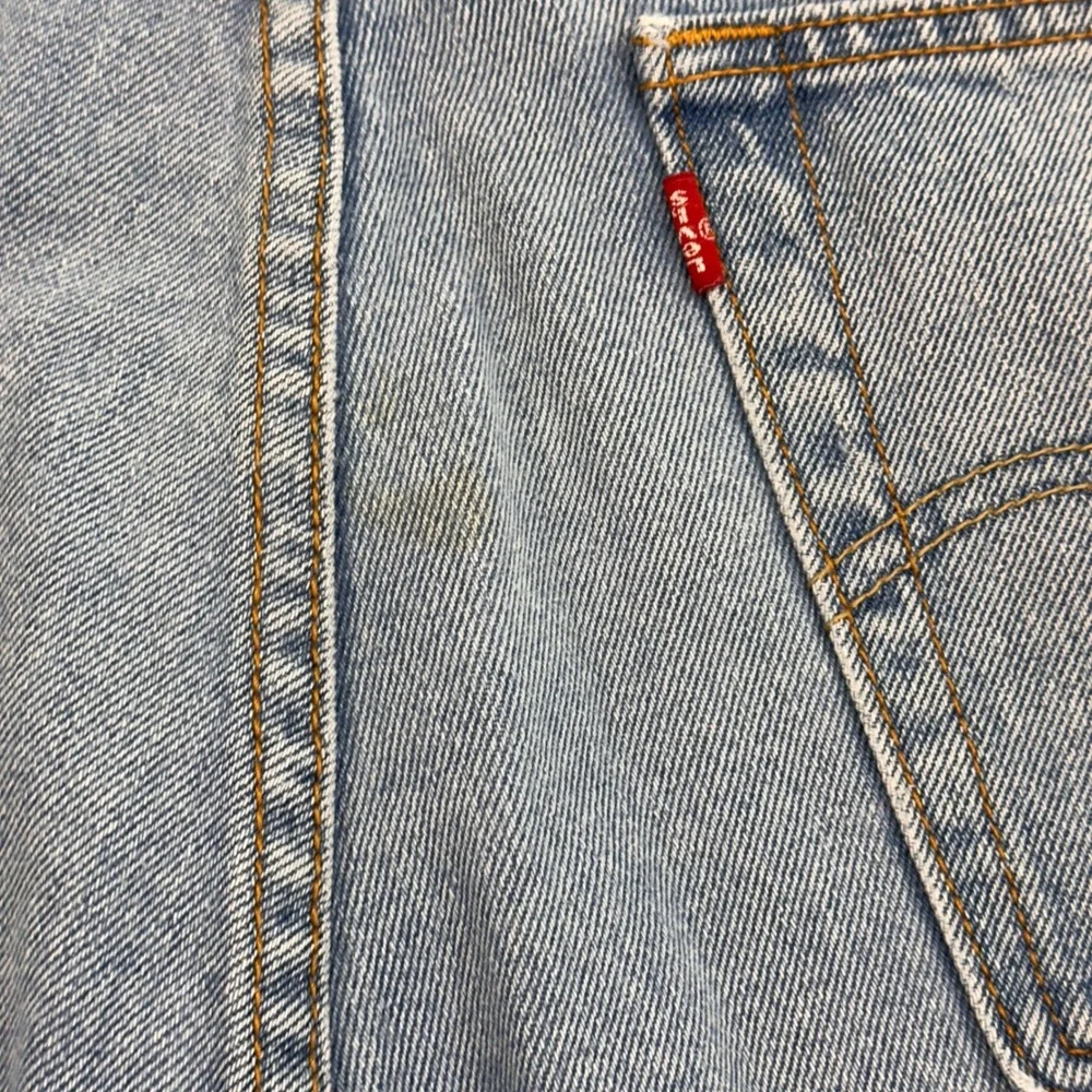 Levi's 505 Regular Fit Denim Shorts Mens 38 Blue Light Wash Jorts‎ | Dadcore 90s